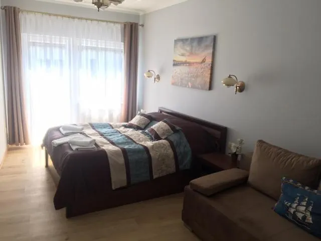 Silence Baltic Z Widokiem Na Basen Lägenhet